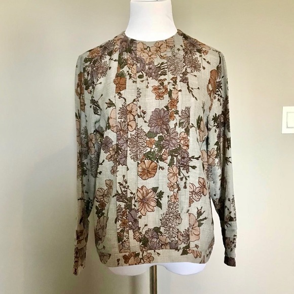 Pleated Cotton Handmade Floral Top - Picture 3 of 7